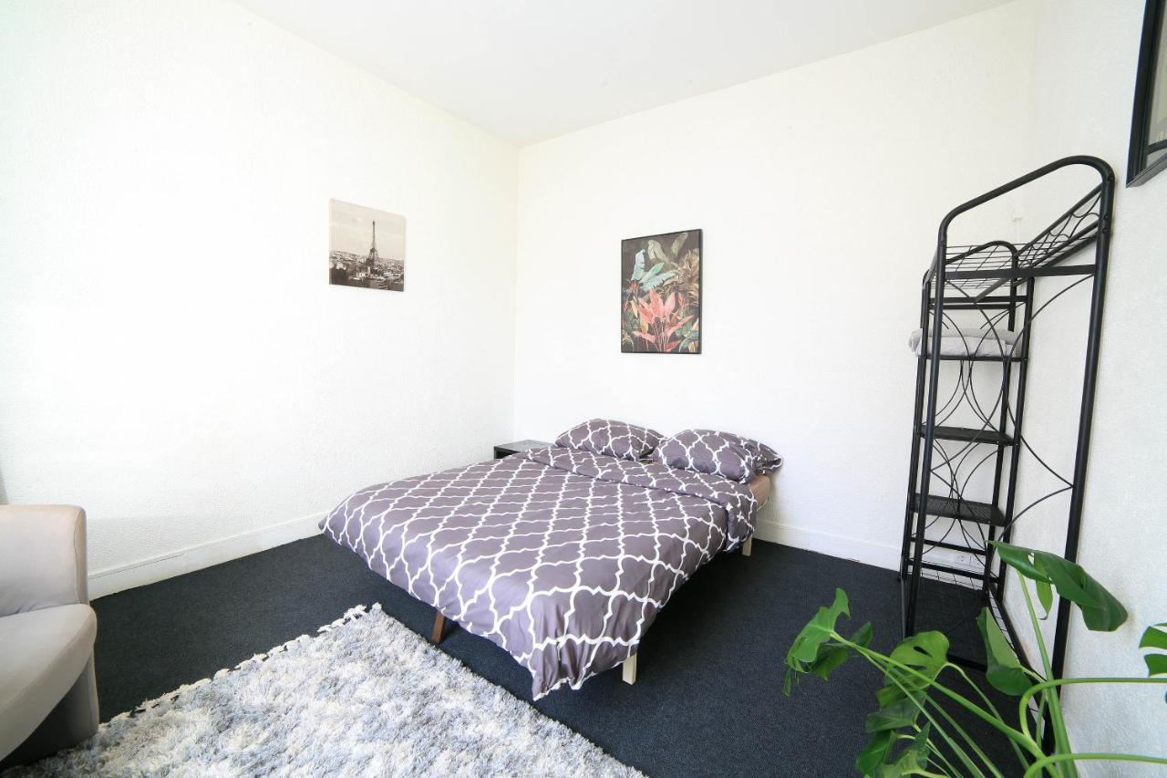 Chambre 1, Calme, 1 Station De Paris, Bureau ميزو الفورْ المظهر الخارجي الصورة