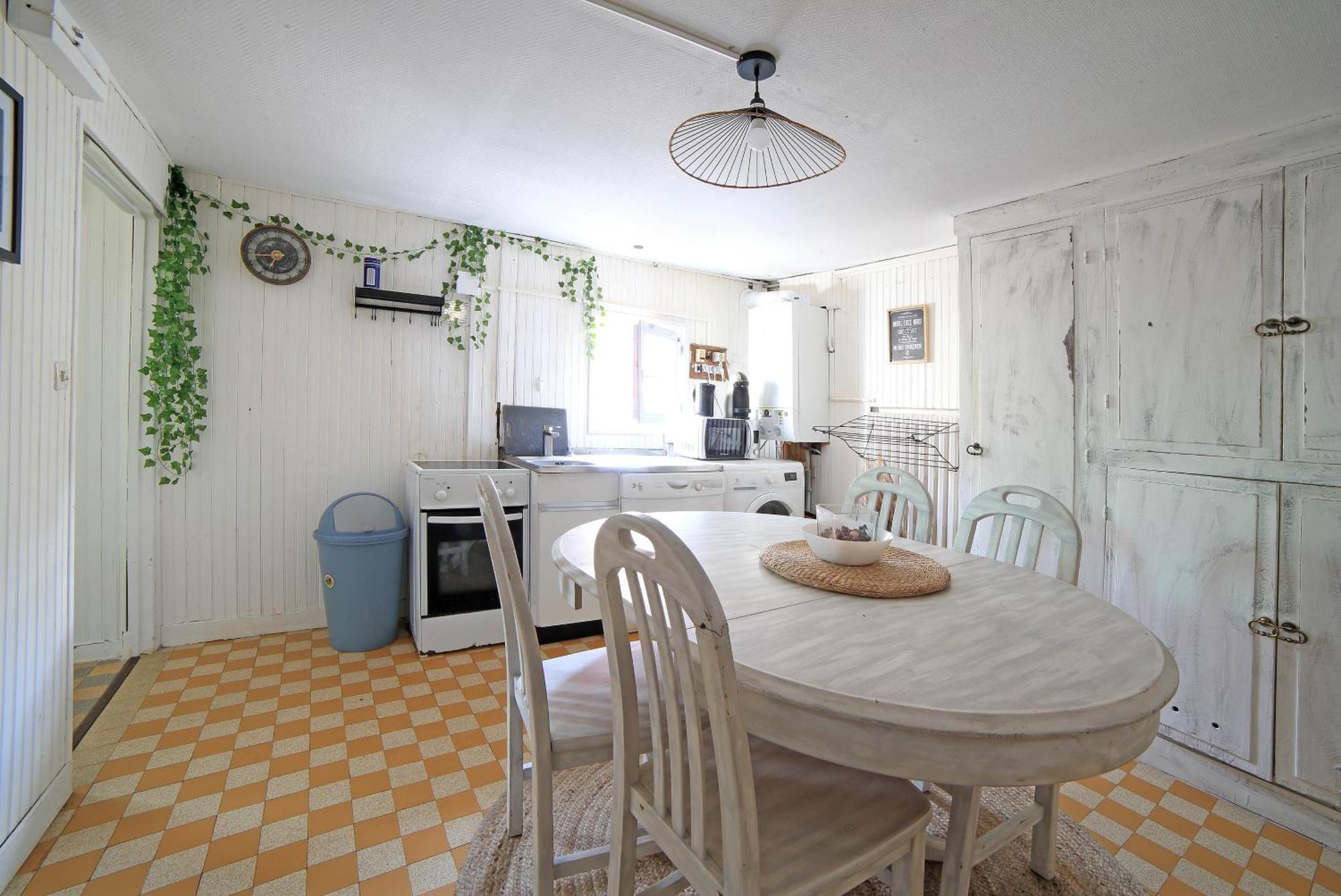 Chambre 1, Calme, 1 Station De Paris, Bureau ميزو الفورْ المظهر الخارجي الصورة